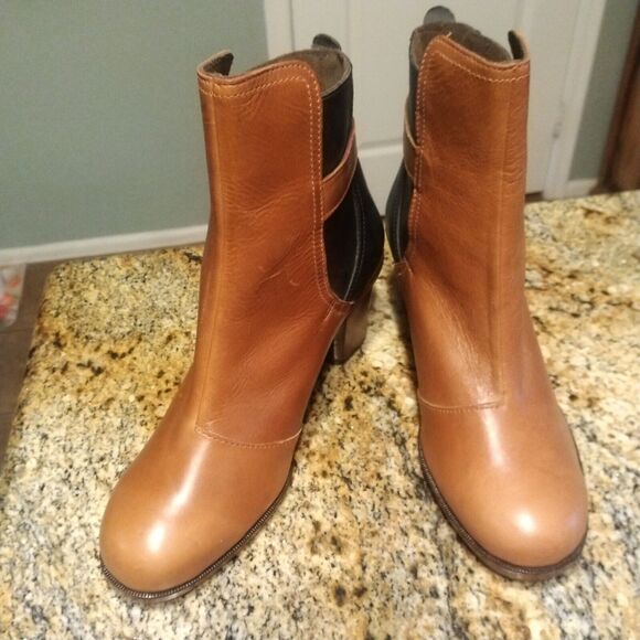 J Shoes Leather Hardwick Boots Booties Size 8 Anthropologie - Picture 2 of 13